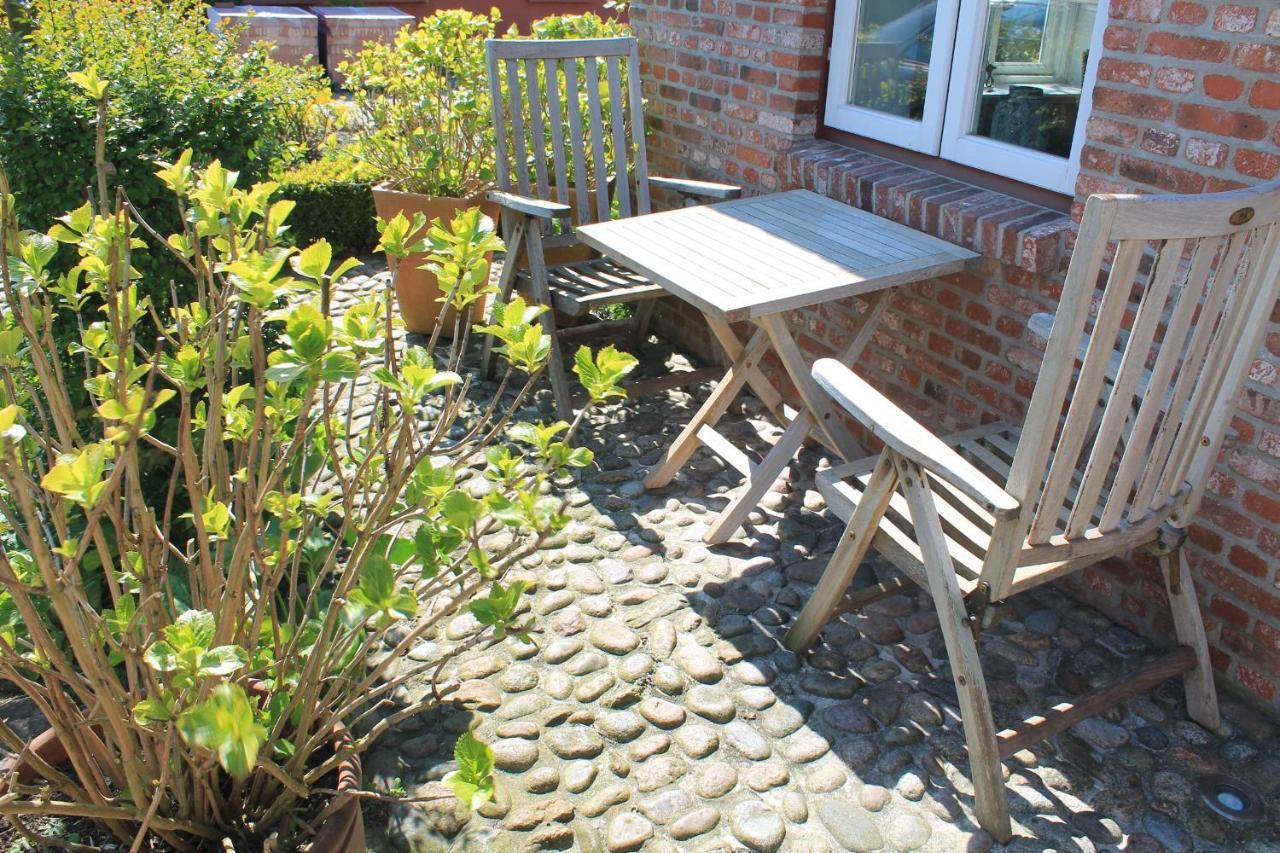 Ferienwohnung Oldsum エクステリア 写真
