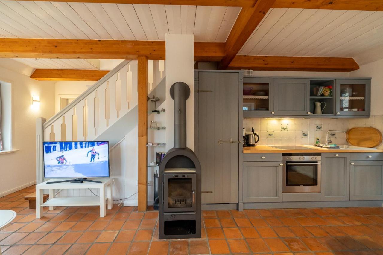 Ferienwohnung Oldsum エクステリア 写真